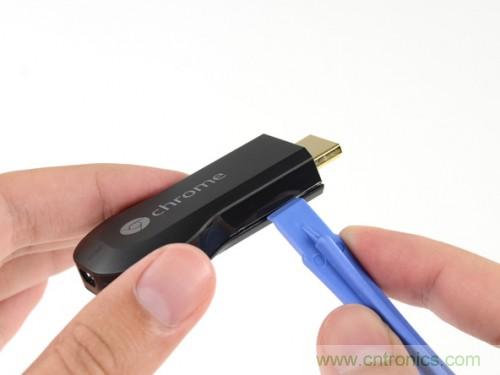 拆解新一代顛覆性產(chǎn)品: 谷歌Chromecast電視棒內(nèi)部探秘