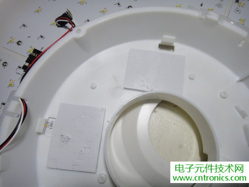 高端大氣上檔次！智能遙控調光LED吸頂燈拆解