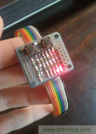 低調有內涵！別人看不懂的LED電子表DIY