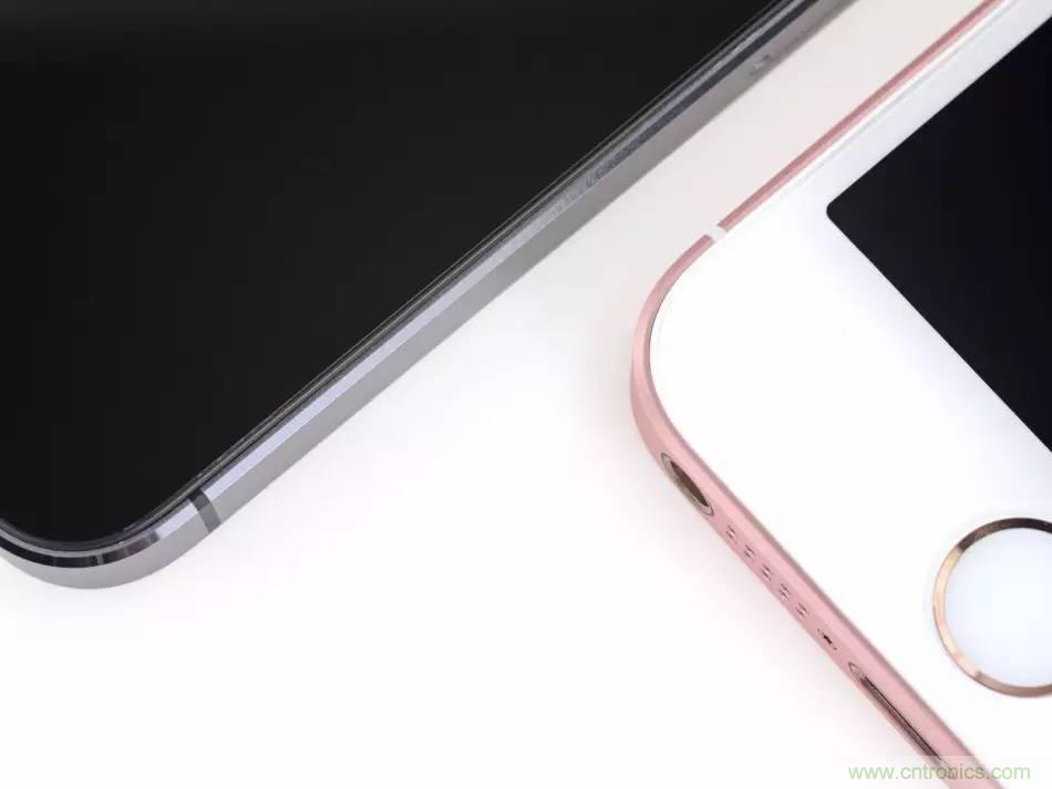 有什么地方?jīng)]有變？iPhone SE真機拆解
