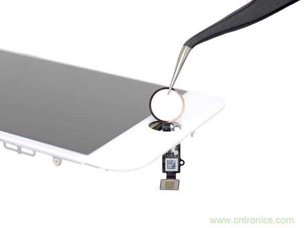 iPhone 8首拆：無線充電版本的iPhone 7？