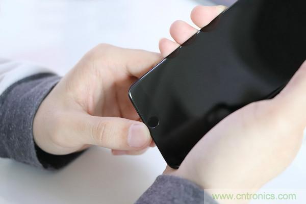 魅族M15拆解：做工精致，壓感Home鍵采用中國芯