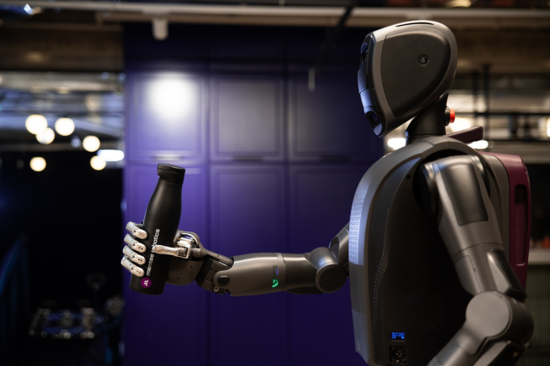 Mobileye跨界收購人形機器人公司，意在成為物理AI時代的領(lǐng)導(dǎo)者